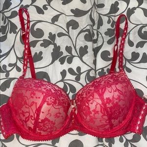 Pink lace (medium padding) 36C bra